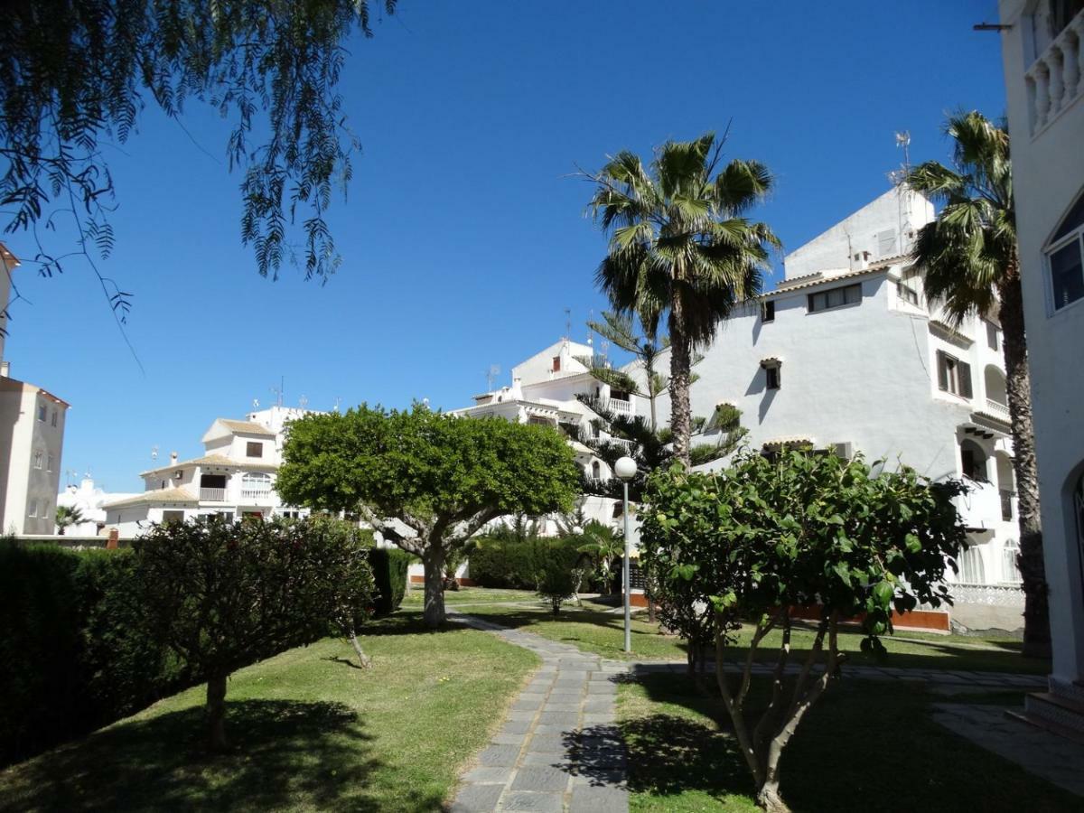 Apartamento Inez Торевьиа Экстерьер фото